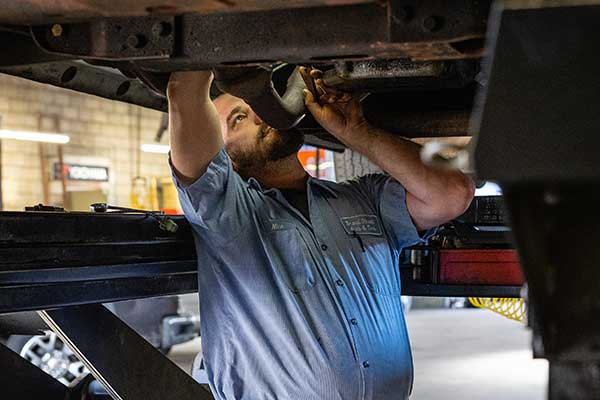 Mechanic Working | BROAD STREET AUTO & TIRE